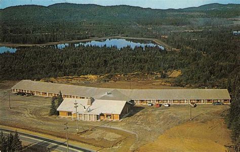 Wawa Ontario Canada Wawa Motor Hotel Birds Eye View Vintage Postcard ...