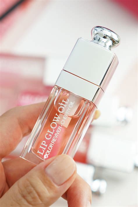 Dior Lip Glow Oil Review - The Beauty Look Book