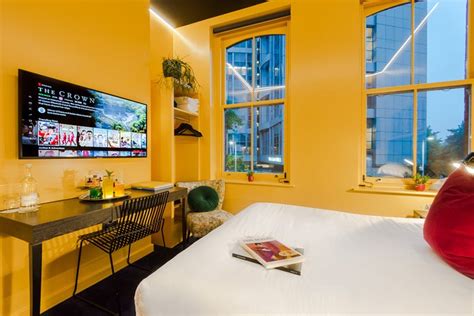 HUX HOTEL $161 ($̶1̶9̶3̶) - Updated 2023 Prices & Reviews - London, England