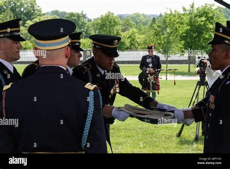 Folding the Flag During Military Funeral at Arlington National Cemetery Stock Photo - Alamy