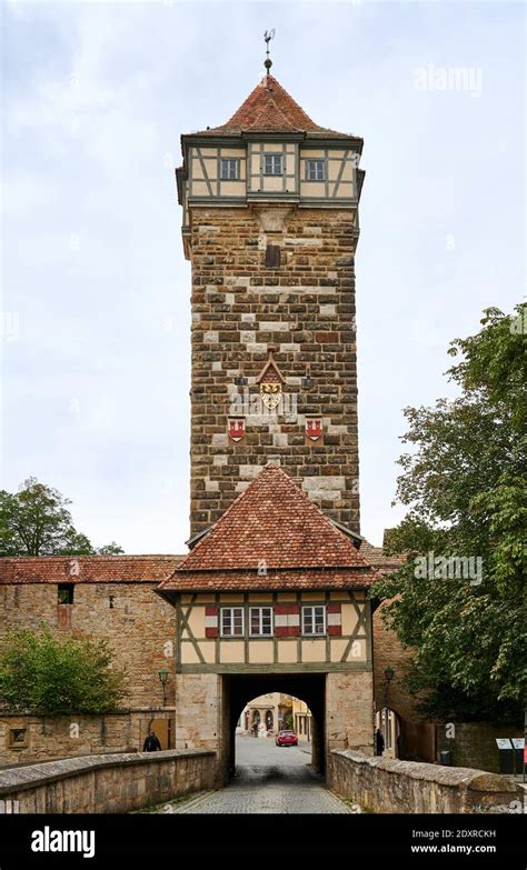 Roedertor tower in Old town Rothenburg ob der Tauber, Bavaria, Germany Stock Photo - Alamy