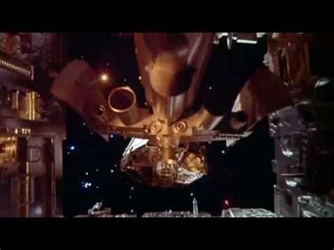 STARCRASH 1978 MOVIE TRAILER. - YouTube