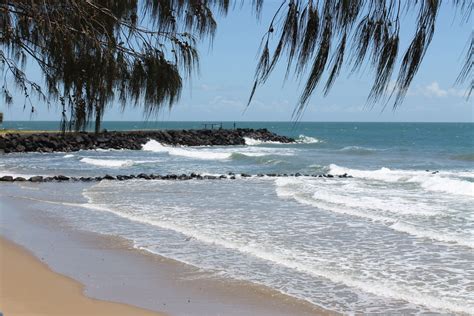 Bargara Beach in Bargara, QLD Airlie Beach, Hot And Humid, Queenslander ...