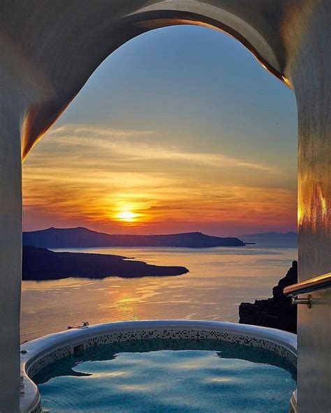 Very private sunset in Thira, Santorini Stop wasting money on your ...