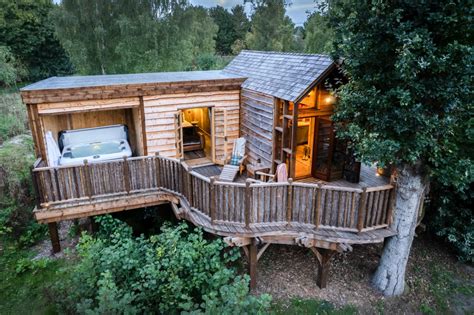 The Treehouse | Bainland Lodge Retreats