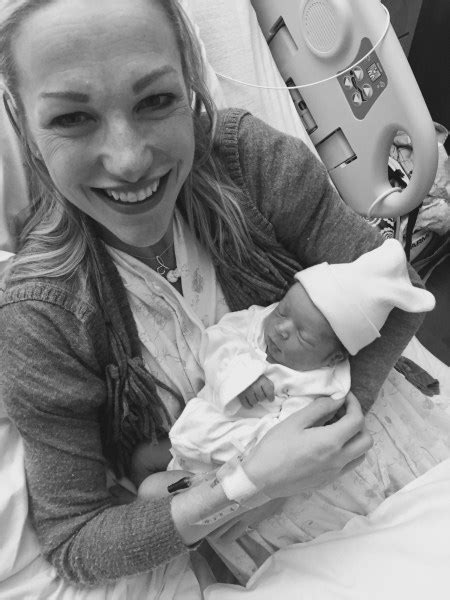 Craig Melvin and wife Lindsay Czarniak welcome baby girl! - TODAY.com