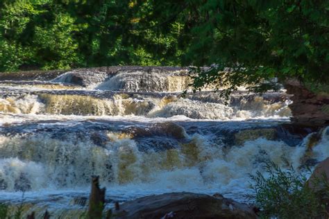 12 Beautiful Waterfalls In Michigan - Midwest Explored