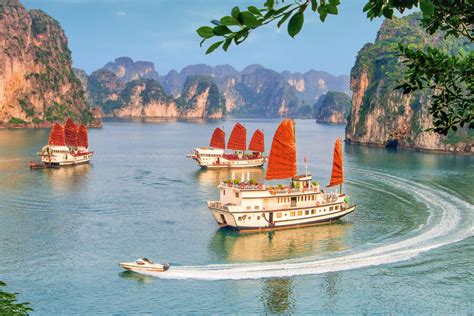 Halong Bay - 1 Day - Hanoi Tours