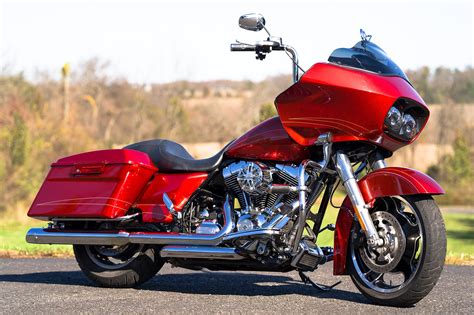 2013 Harley Davidson Street Glide Colors