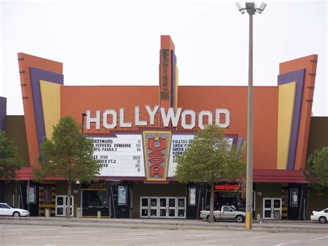 Cinemark Hollywood USA Movies 15 in Garland, TX - Cinema Treasures