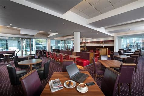 HOLIDAY INN EXPRESS NEWCASTLE CITY CENTRE, AN IHG HOTEL $99 ($̶2̶2̶5̶ ...