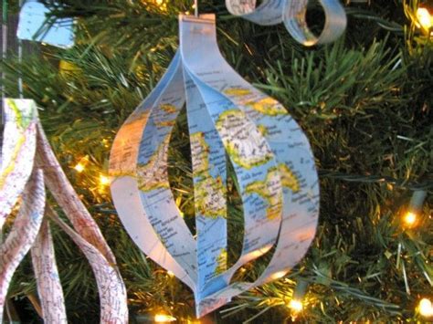 Christmas Around The World. Upcycle maps for Christmas gifts to ...