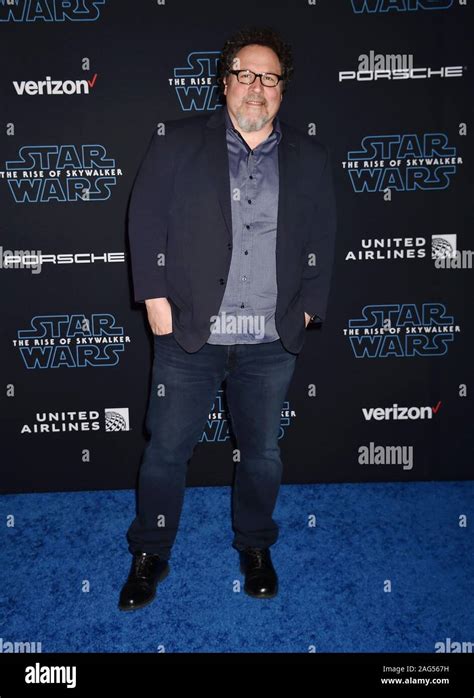 HOLLYWOOD, CA - DECEMBER 16: Jon Favreau attends the Premiere of Disney ...