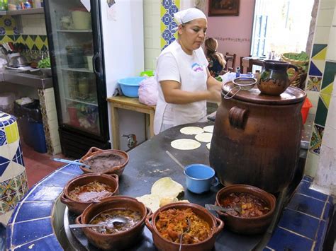 Pitaya Food Tours: Exquisite Food Tour in Downtown Guadalajara - Book ...