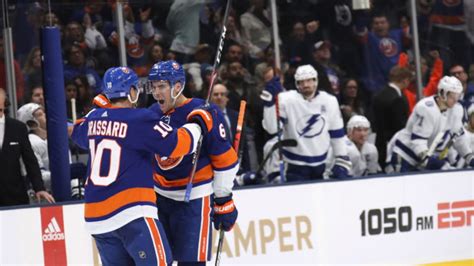 Islanders Top Line Topples Tampa Bay Lightning 5-2 (Highlights)