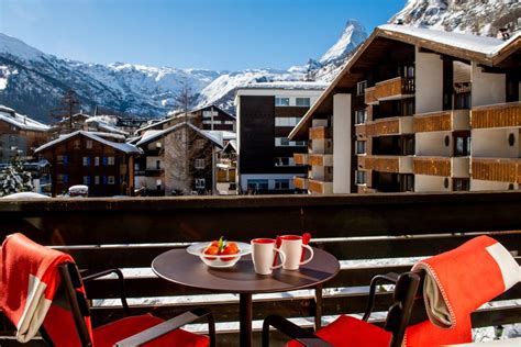 Hotel Schweizerhof Zermatt, Luxury Hotel in Zermatt, Switzerland ...