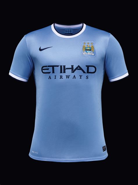 City reveal new Nike kit - Manchester Football