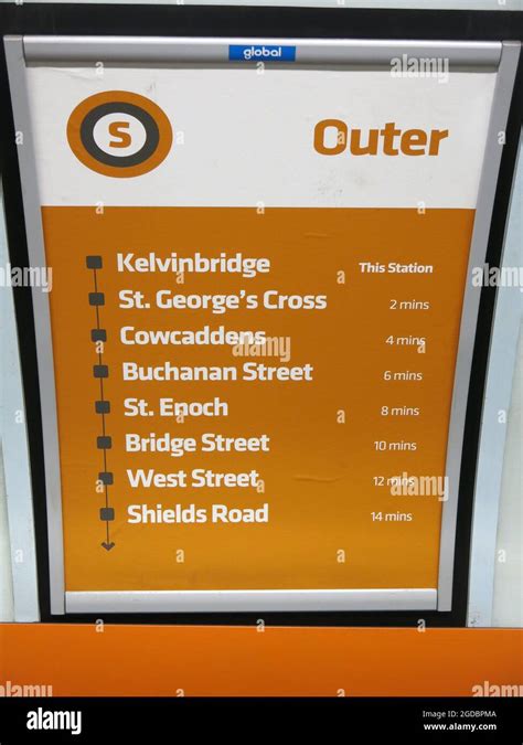 Glasgow subway stations hi-res stock photography and images - Alamy