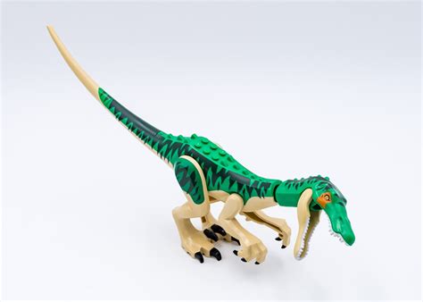 Why is Lego lazy with new dinosaur/animal molds? : r/lego