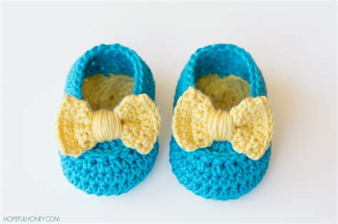 25 Cutest Free Crochet Baby Booties Patterns