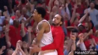 Derrick Rose Buzzer Beater Reaction on Make a GIF