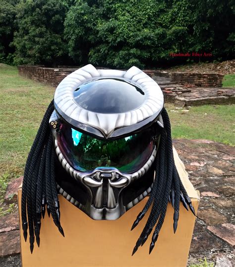 CUSTOM PREDATOR MOTORCYCLE HELMET - Motorcycle & Powersport Helmets