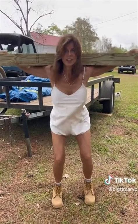 'I'm a country MILF – I lift heavy wood and work at the farm topless' - Daily Star