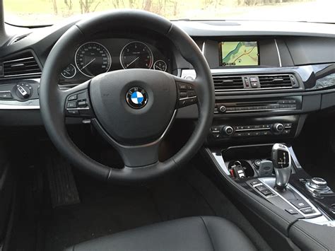 BMW 520d Touring Innenraum LCI — Ubi Testet