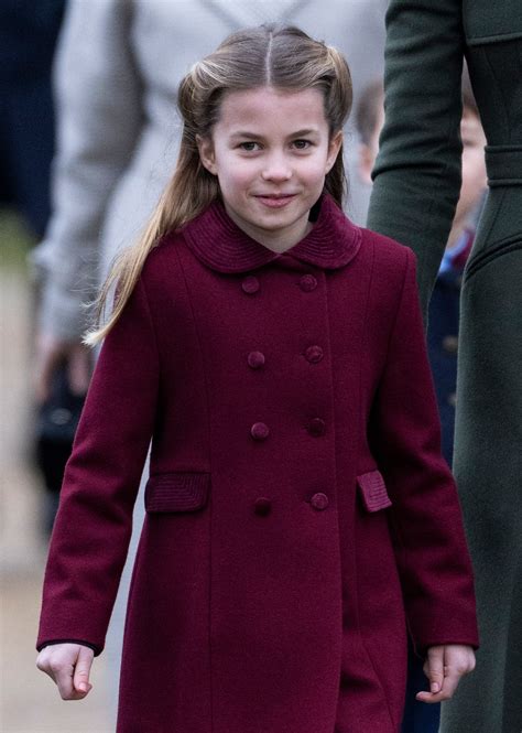 Princess Charlotte Shows Off a Toothy Grin in New Birthday Portrait ...