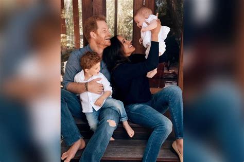 Prince Harry, Meghan Markle release new photo of daughter Lilibet - News Round The World