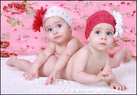 Twin doubles: Couple’s joy over million-to-one daughters | Twins ...3979 x 2764 | 4.2 KB | www ...