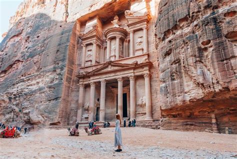 Essential Tips for Visiting Petra in Jordan | Anna Everywhere