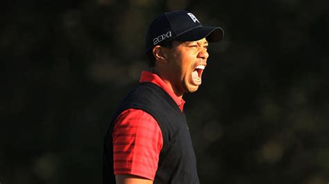 Tiger Woods Wins for the First Time In More Than Two Years