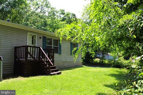 216 Walnut Dr, Moorefield, WV 26836 | realtor.com®