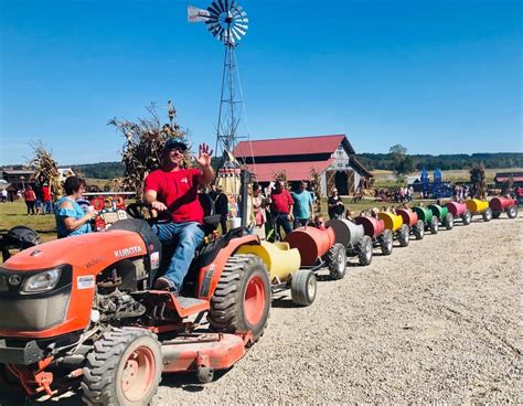 Fall family fun on the grow at Lark Ranch | Southern Indiana Business Report