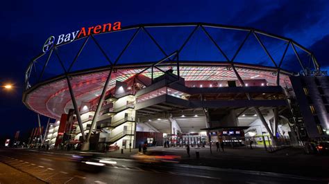 Earth Hour: Die BayArena schaltet fürs Klima das Licht aus | Bayer04.de