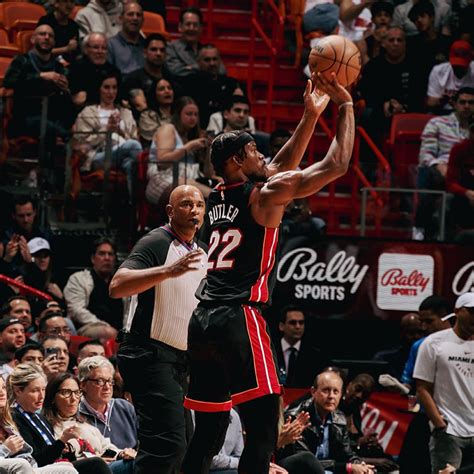 Through The Lens: Bucks vs HEAT 01/12/23 Photo Gallery | NBA.com