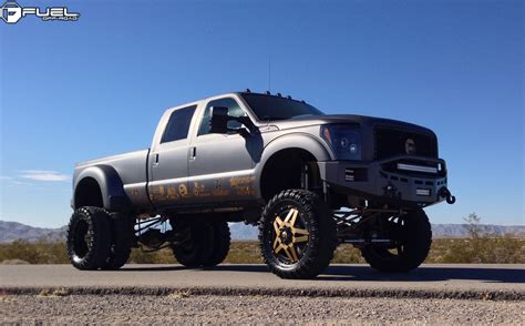 Ford F-350 Dually Full Blown Dually Rear - D254 Gallery - MHT Wheels Inc.