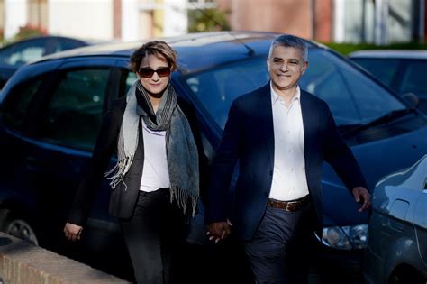 London mayor Sadiq Khan invites Donald Trump to meet his family – POLITICO