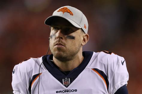 Case keenum: Contract| Salary| Net Worth| College| Wife - sportsjone