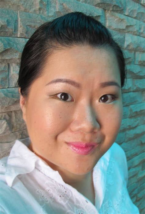 My Makeup Blog: makeup, skin care and beyond: Pop o' Gold FOTD