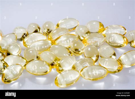 Peppermint oil capsules Stock Photo - Alamy