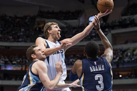 Mavericks vs Grizzlies Final Score: Memphis Destroys Dallas, 90-109 - Mavs Moneyball