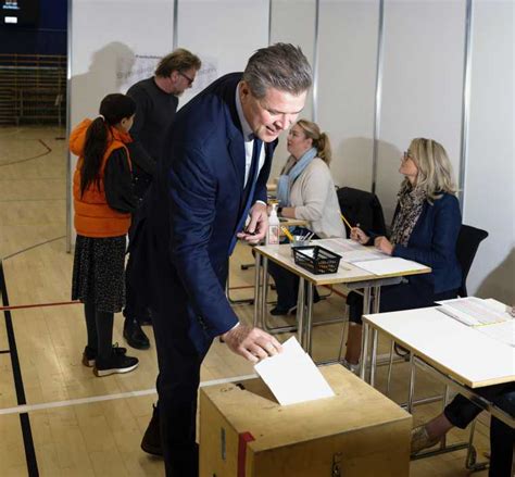 Iceland’s ruling coalition boosts majority, preliminary election ...