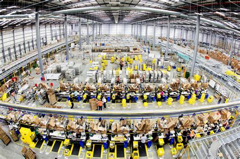 Amazon to open new UK site in St Helens