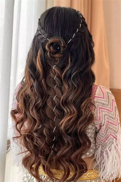 Soft curls wedding hairstyles | Hair for Indian brides | Bridal ...