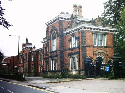 Old Withington hospital © nick lown cc-by-sa/2.0 :: Geograph Britain and Ireland