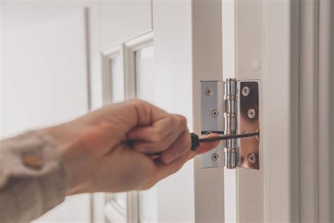 How to Install Door Hinges on Door Blanks