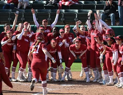 Stanford Softball: Preview: #8 Stanford SB Closes Out Regular Season Against #11 Washington