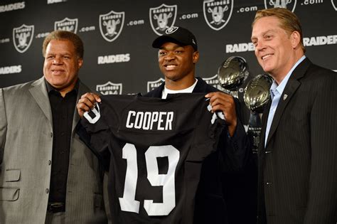 Bernadette Vaughn Kabar: Amari Cooper Contract